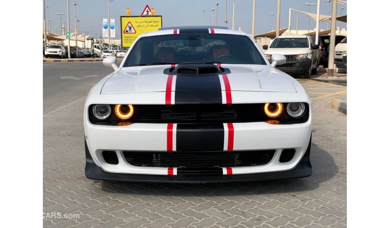 دودج تشالينجر Dodge Challenger  Shaker V8 6.4/ 2018 model / Full Option