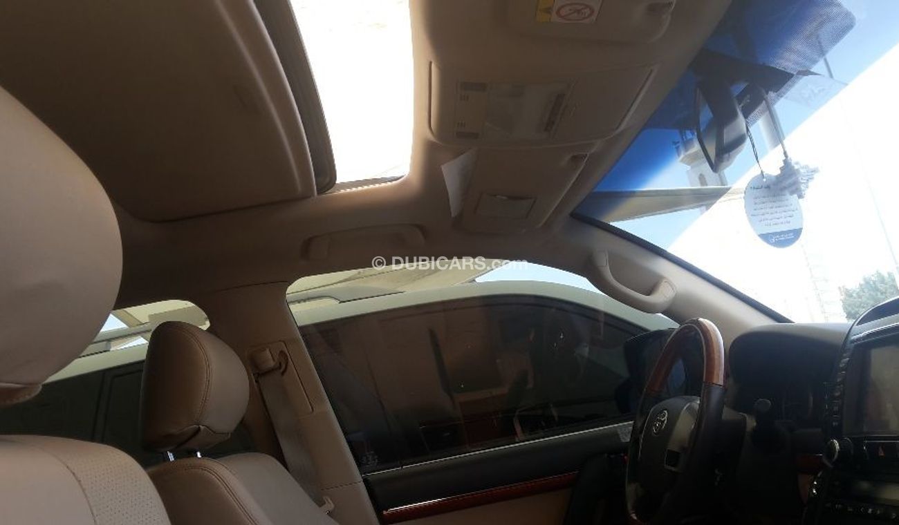 تويوتا لاند كروزر Gxr v.8