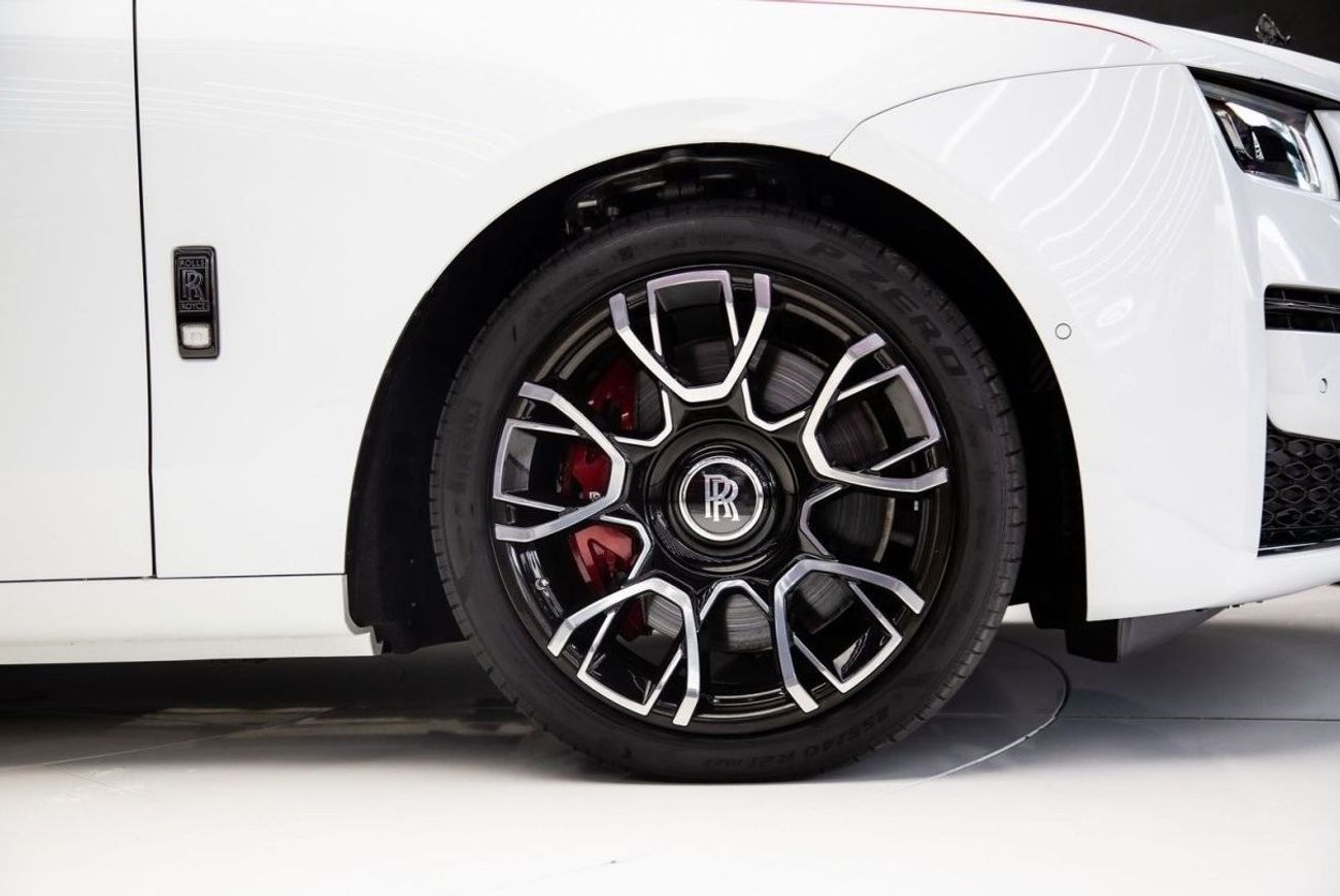 رولز رويس جوست بلاك بادج