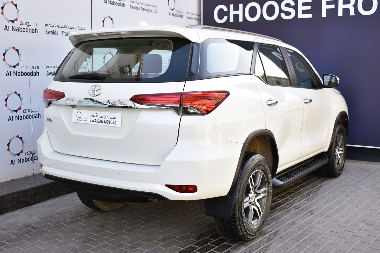 Toyota Fortuner AED 1519 PM | 2.7L EXR 4WD GCC DEALER WARRANTY