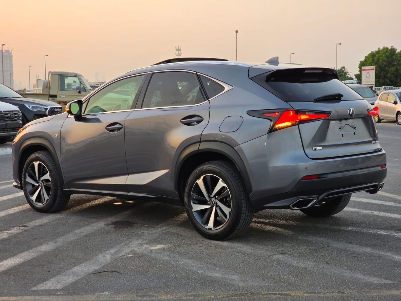 Lexus NX300 2021 Model Lexus NX300 Sunroof , 360 camera and trunk automatic
