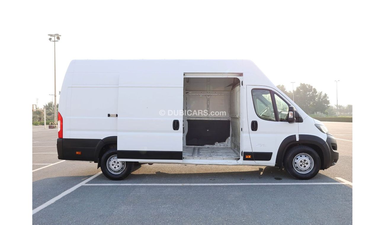 Peugeot Boxer Diesel | Delivery Van |  2.0L | Excellent Condition | GCC