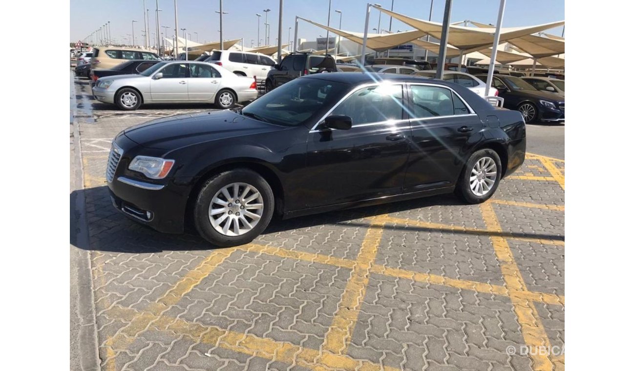 كرايسلر 300C كرايزلر C300 للبيع