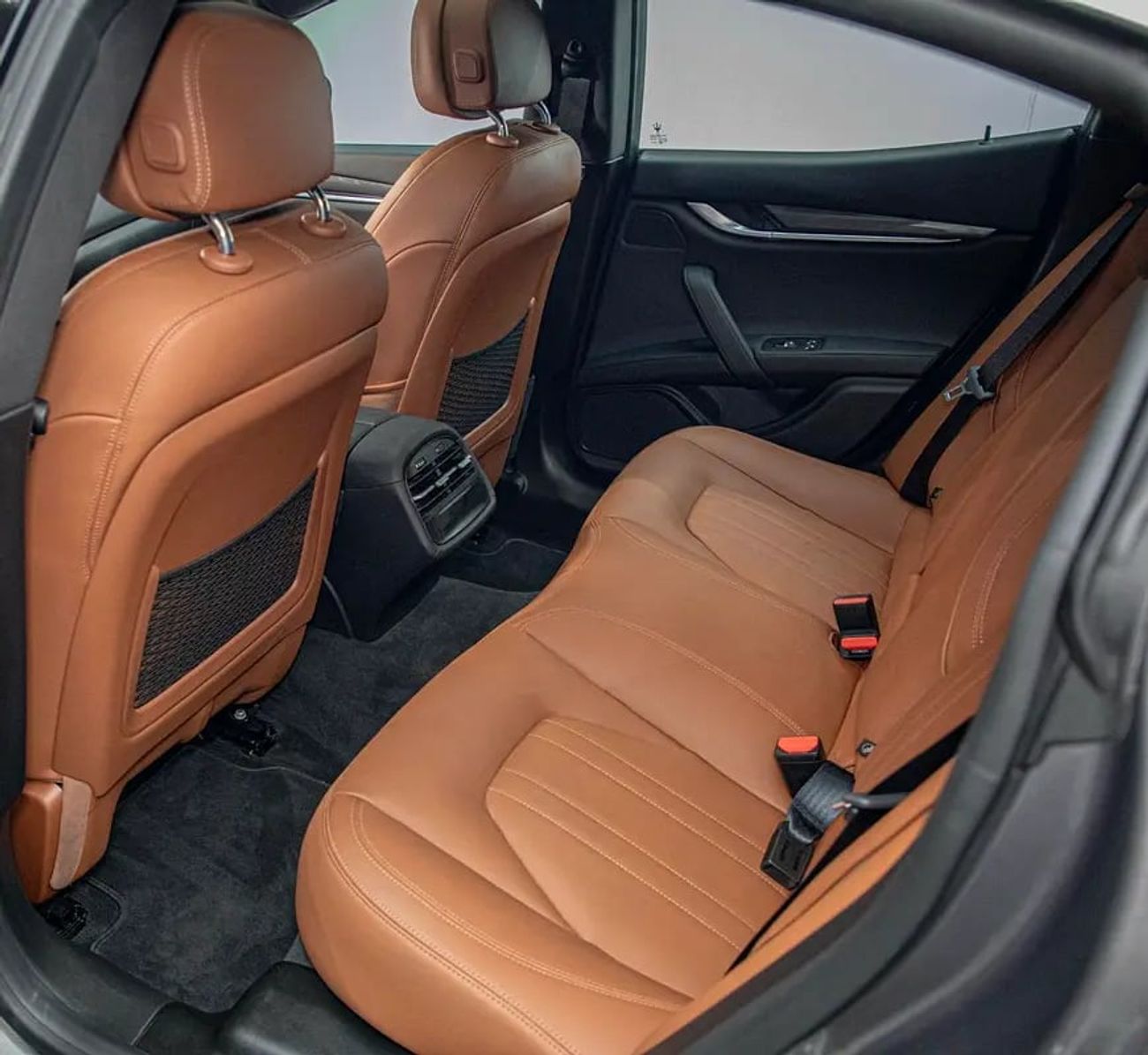 Maserati Ghibli GT Hybrid 2.0L