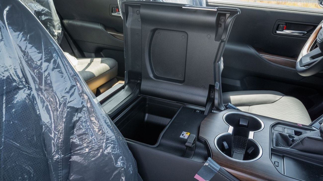 تويوتا لاند كروزر TOYOTA LANDCRUISER 3.5 VX HI HEV -2025YM