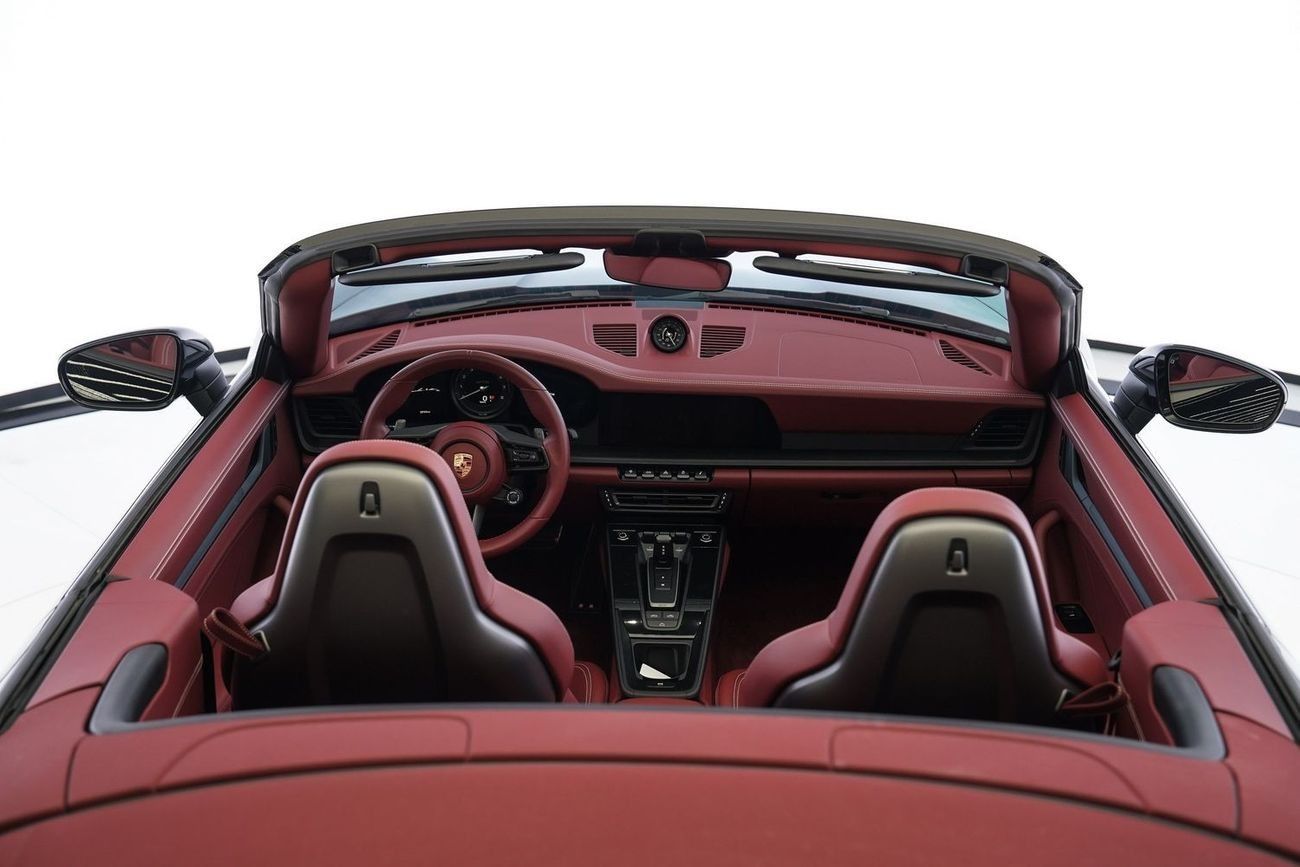 Porsche 911 Carrera GTS 3.0L (450 HP) Convertible