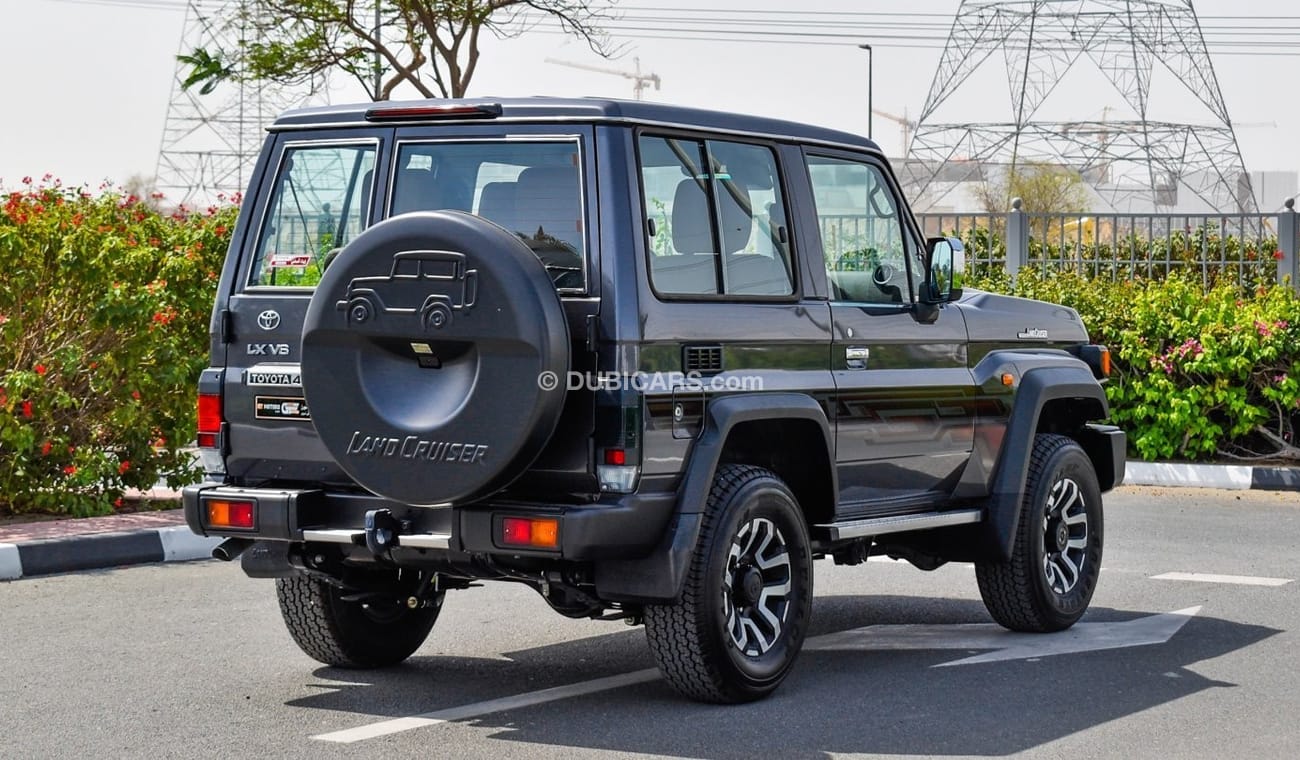 تويوتا لاند كروزر 70 VX 4.0 L V6