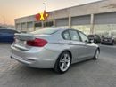 BMW 320i Exclusive 2.0L