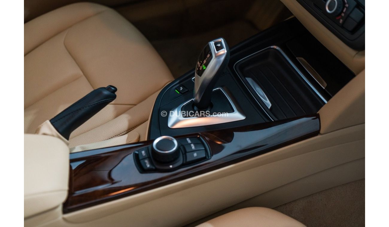 بي أم دبليو 316i 2015 BMW 316i / Full-Service History