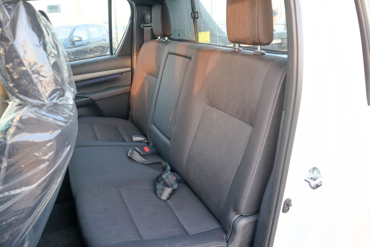 تويوتا هيلوكس Adventure 4.0L