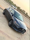 Hyundai Veloster STD