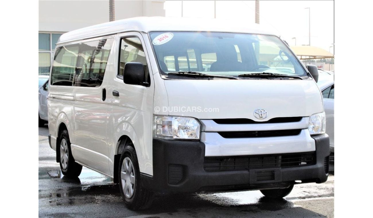 Toyota Hiace MID ROOF