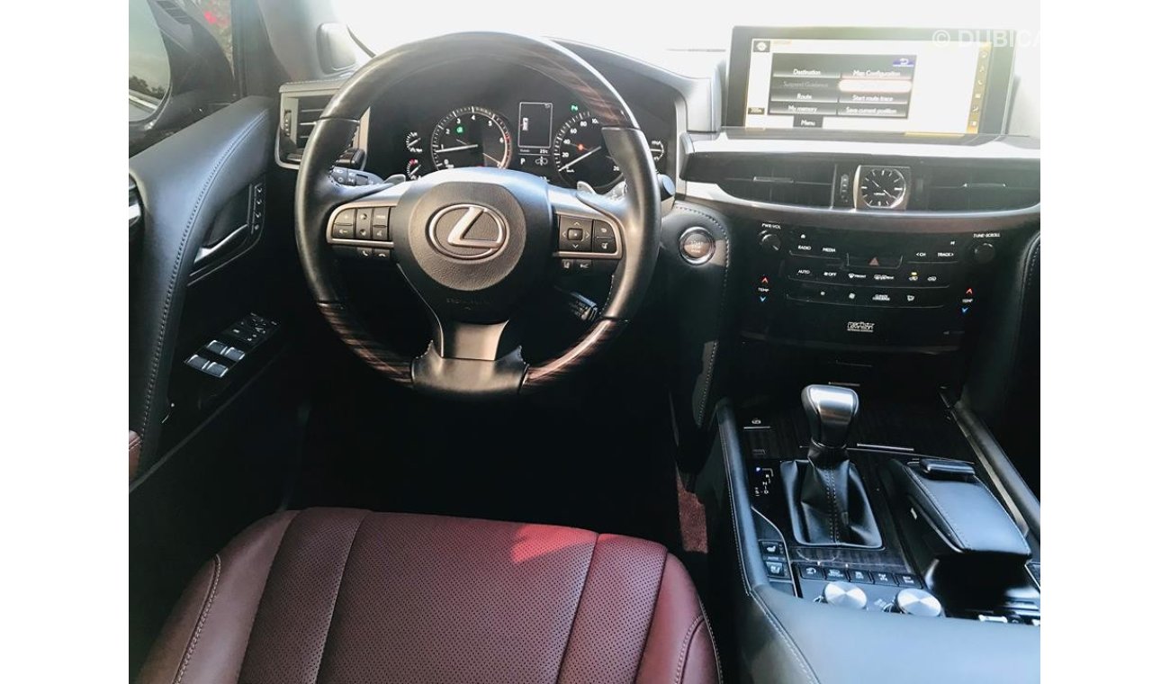 Lexus LX570