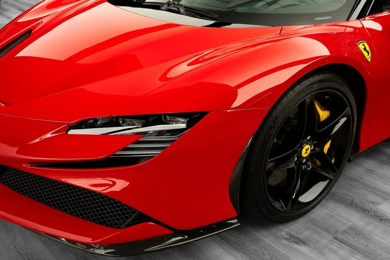 فيراري SF90 ستراديل STRADALE