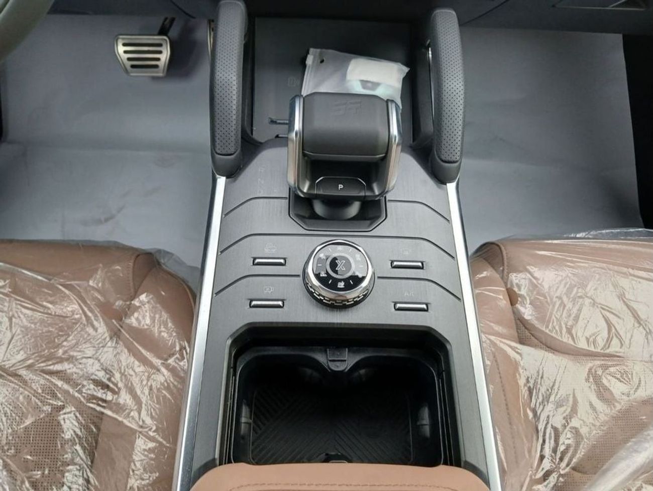 جيتور T2 ECT0010 - Jetour T2 Luxury - XWD - 2.0L Petrol 7 Spped Auto Grey