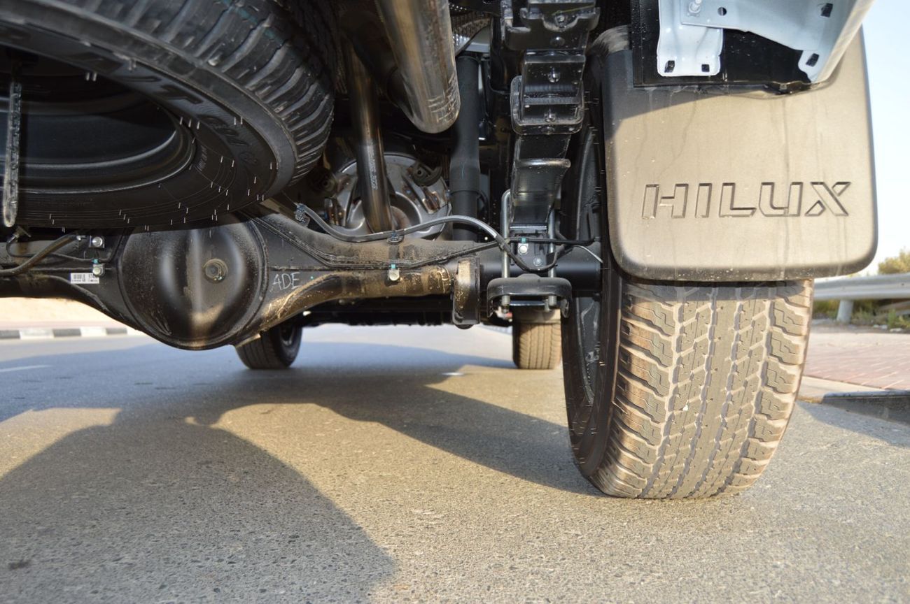 Toyota Hilux Toyota Hilux Pick Up Year: 2025 Color: White