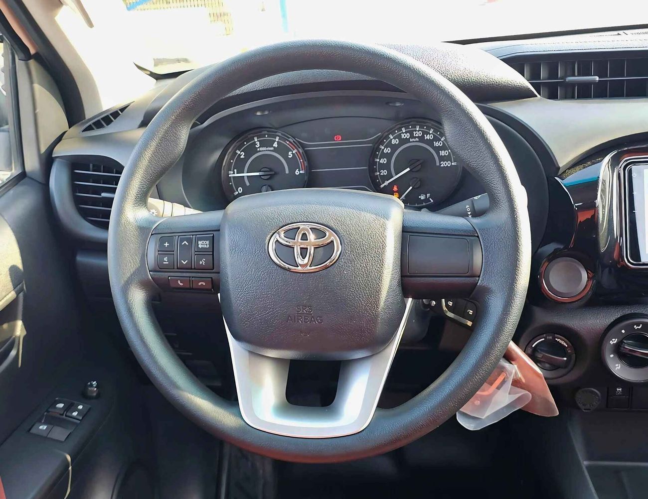 Toyota Hilux SINGLE CABIN/ 5+2 HOOKS LONG BODY/ 2.4L DIESEL M/T/V4 4WD/BASIC WITH POWER WINDOWS/CODE#DMSC