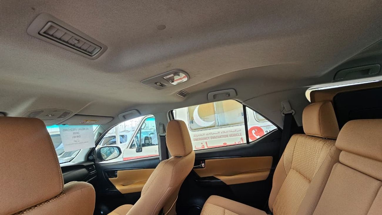 Toyota Fortuner STD D