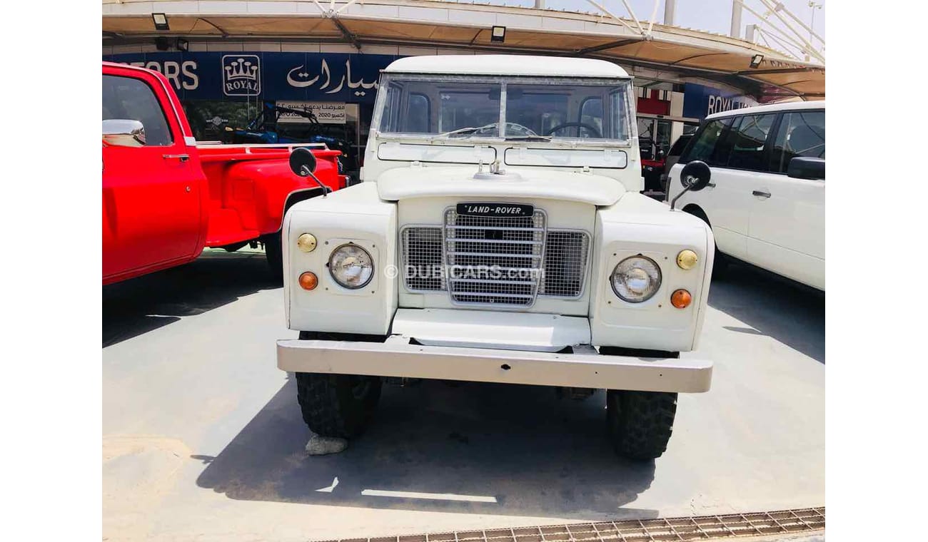 لاند روفر ديفندر