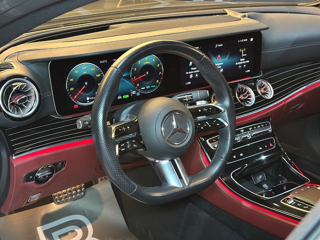 Mercedes-Benz CLS 350 Premium + 2.0L (313 HP) MERCEDES-BENZ CLS350 | GCC | 2023 | UNDER WARRANTY & CONTRACT SERVICE (GARGA