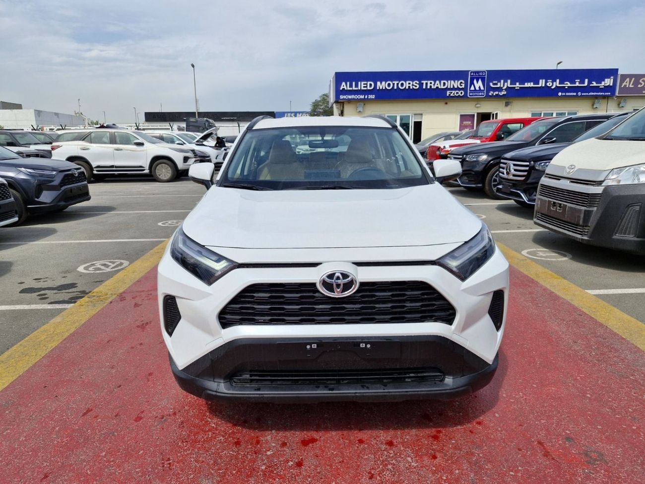 Toyota RAV4 2025 TOYOTA RAV 4 4X4 2.5L HYBRID PETROL A/T GCC BRAND NEW 0KM
