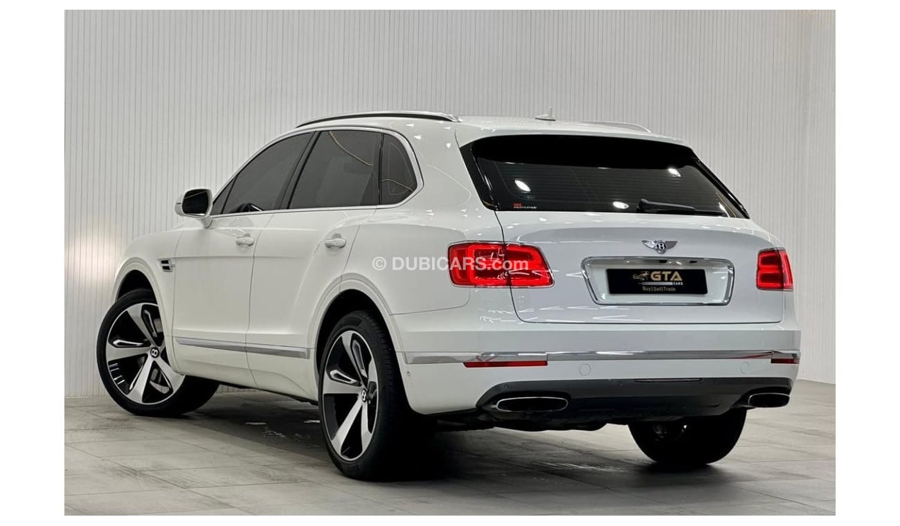 Bentley Bentayga 2019 Bentley Bentayga V8, March 2024 Bentley Warranty, Full Bentley Service History, GCC