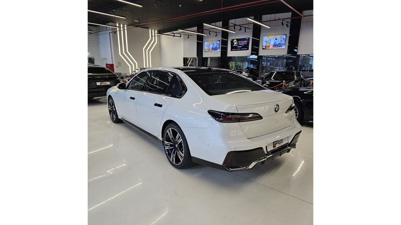 BMW 740Li 740I M KIT 2023 GCC 5 YEARS DEALER WARRANTY AND SERVICE