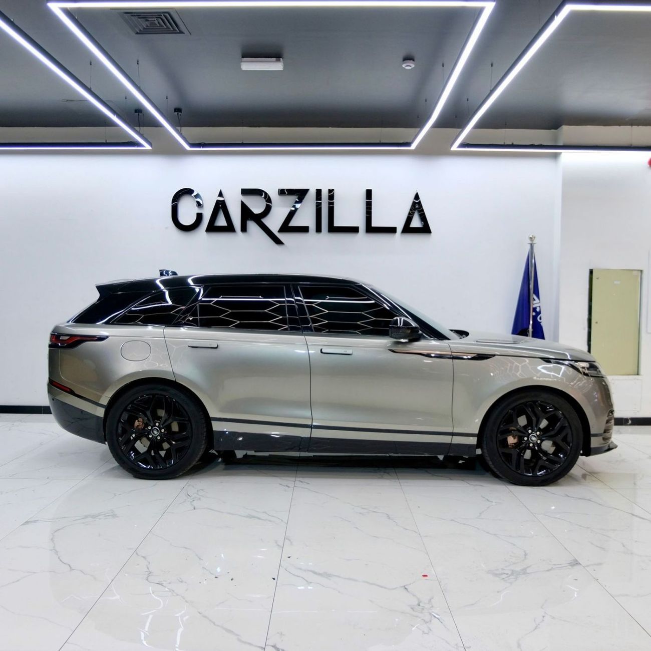 Land Rover Range Rover HSE 3.0L (380 HP) Range Rover Velar P380 HSE 2018 | GCC Specs