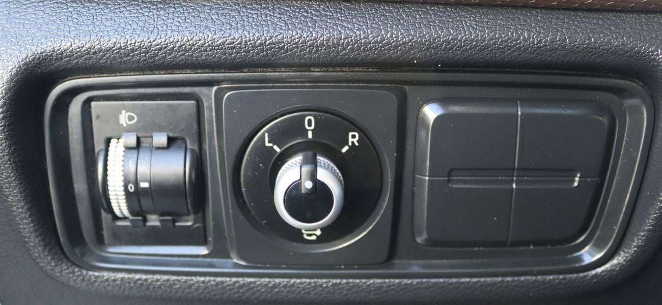 JAC J7 JAC J7 -Turbo 2023- GCC - Accident-free-1.5L - Full Option-In excellent condition