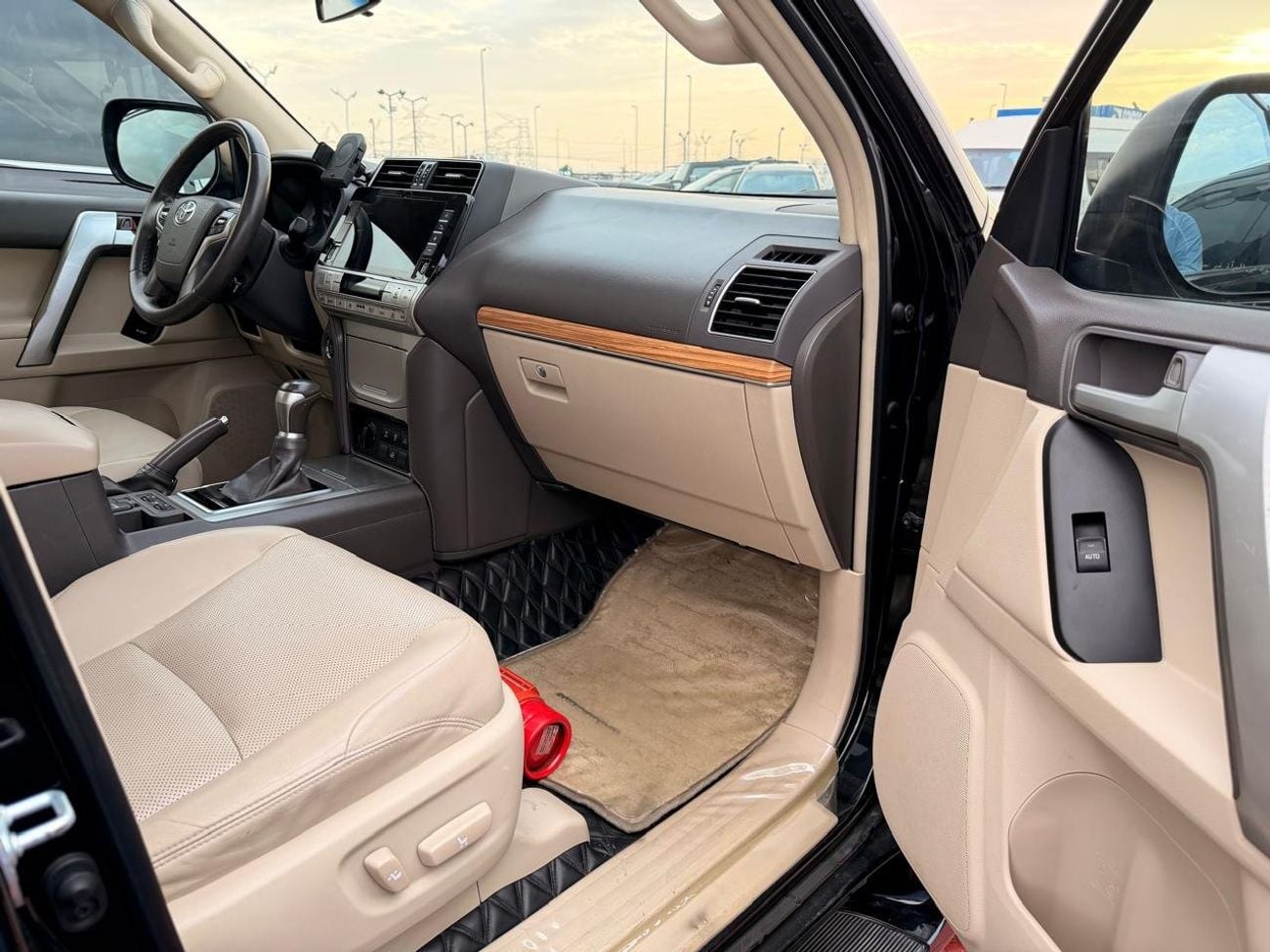 Toyota Prado VXR 4.0L 4WD