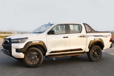 تويوتا هيلوكس 2025 TOYOTA HILUX ADVENTURE 4.0L V6 PETROL FULL OPTION