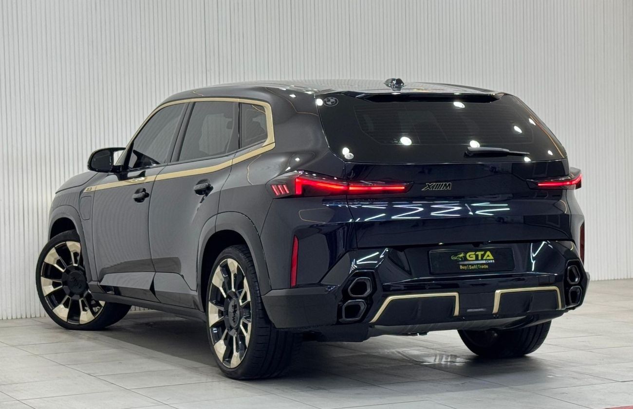 BMW XM 2023 BMW XM, BMW Warranty + Service Pack, Carbon Fiber Package, Very Low Kms, GCC