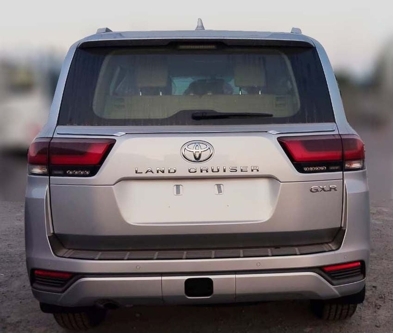 Toyota Land Cruiser GXR 3.5L