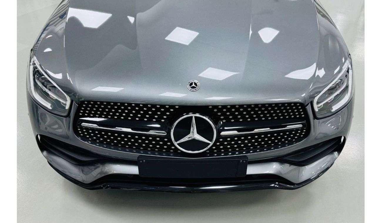 Mercedes-Benz GLC 300 4MATIC GCC .. Warranty .. GLC300 .. Coupe .. Original Paint ..