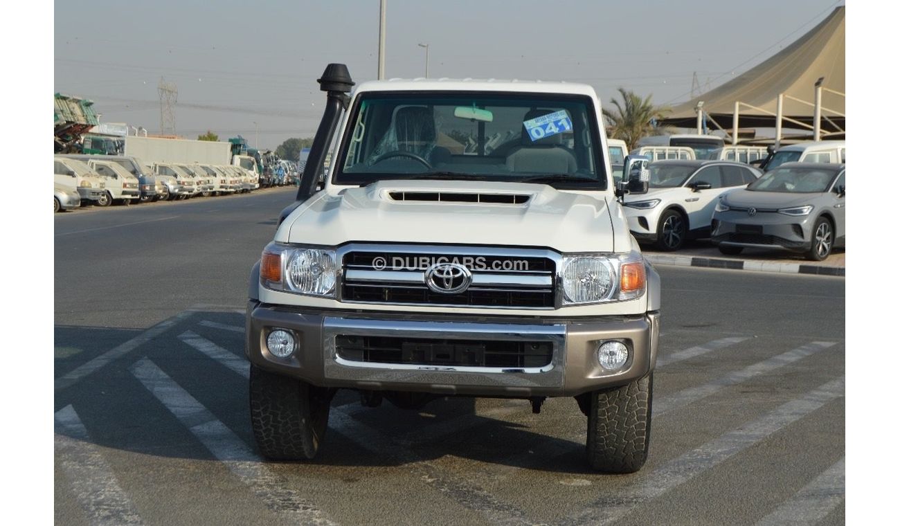 Toyota Land Cruiser Pick Up Full option clean car