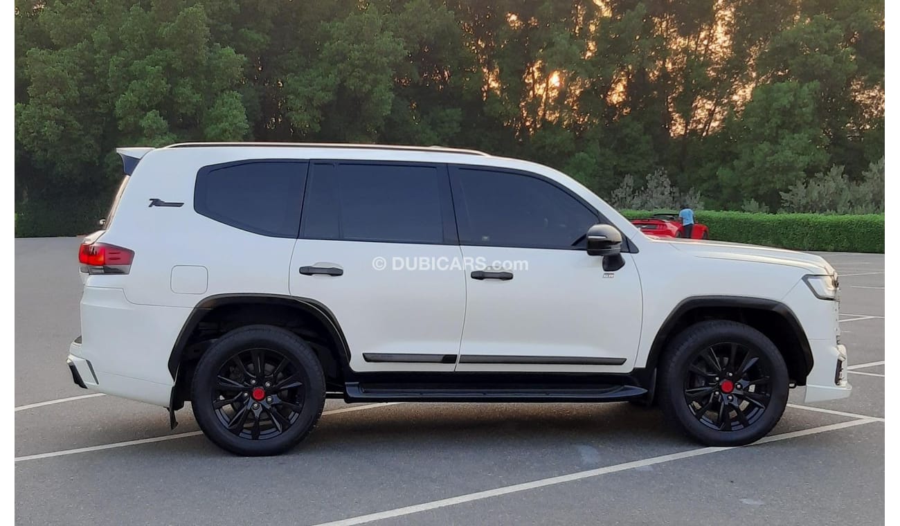 Toyota Land Cruiser V6 upgrade GR 2023