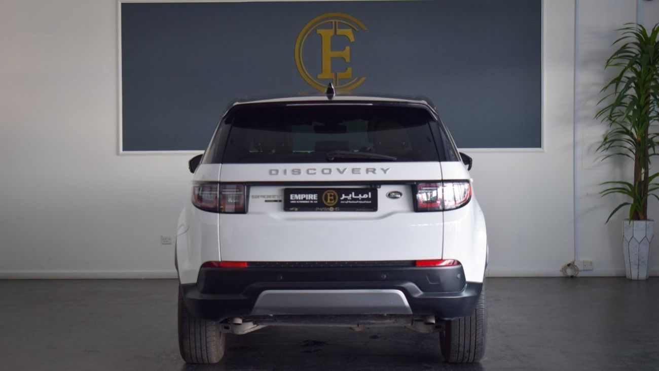 Land Rover Discovery R-Dynamic S Land Rover Discovery Sport Dynamic