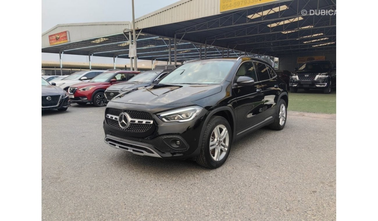 Mercedes-Benz GLA 250 4MATIC