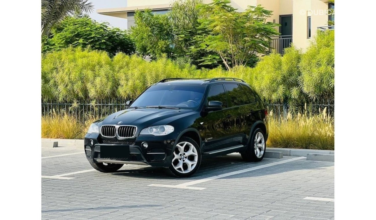 BMW X5 xDrive 35i || Sunroof || GCC || Well Maintained