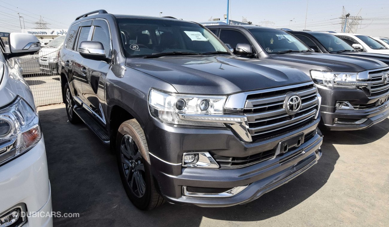 Toyota Land Cruiser SAHARAsahar With 2017 Facelift