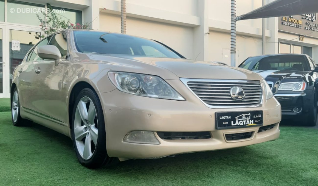 Lexus LS460 Gulf - Full Ultra - Manhole - Leather - Massage Chairs - Rings - Cruise Control Sensors in excellent