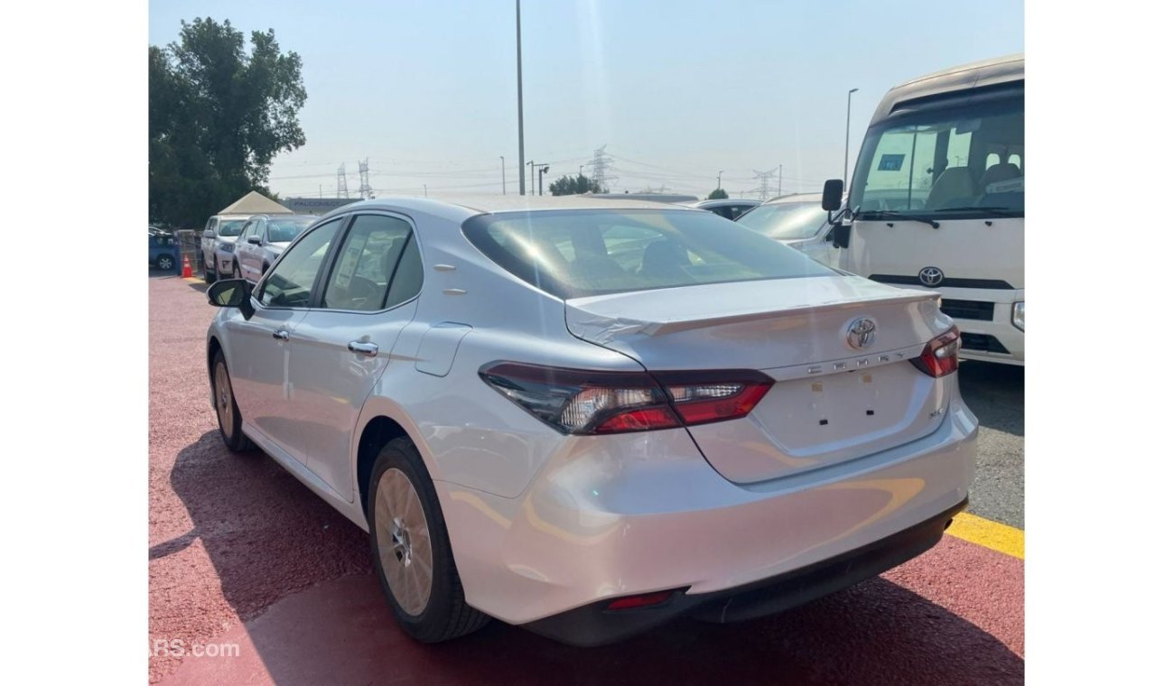 Toyota Camry TOYOTA CAMRY 2.5L PETROL SEDAN FWD MODEL 2021 WHITE COLOR