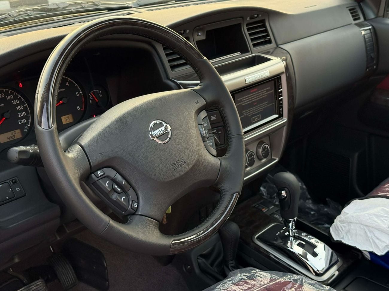 Nissan Patrol SUPER SAFARI BRAND NEW GCC SPEC UNDER WARRANTY