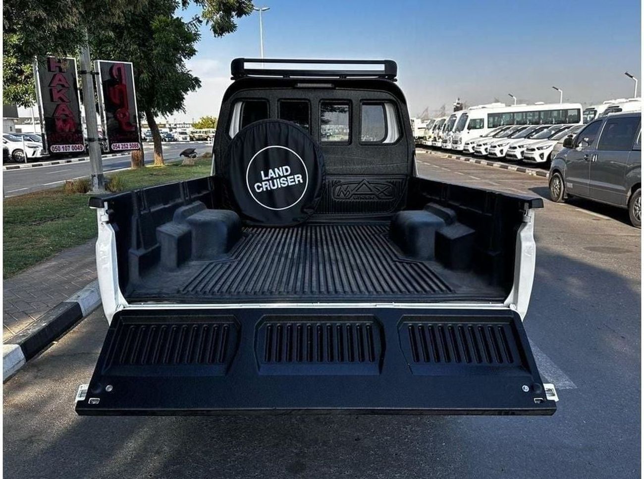 تويوتا لاند كروزر بيك آب diesel 4.5 liter manual gear right hand drive leather seats