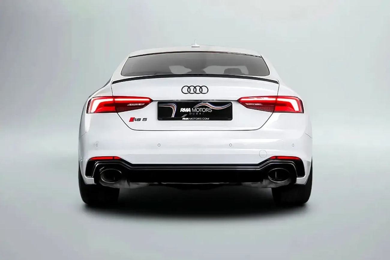 Audi RS5 STANDARD