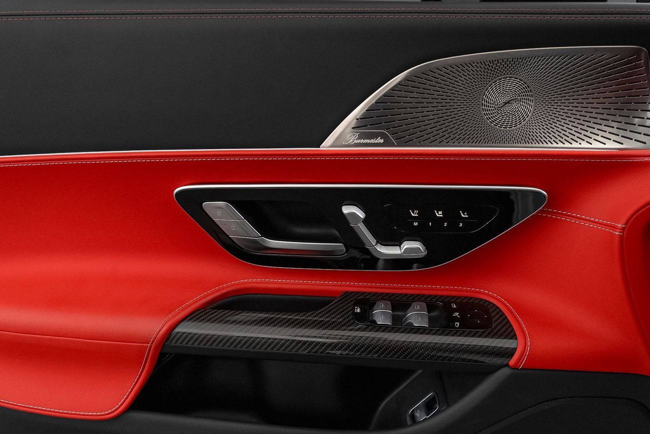 مرسيدس بنز SL 55 AMG Roadster 4Matic+