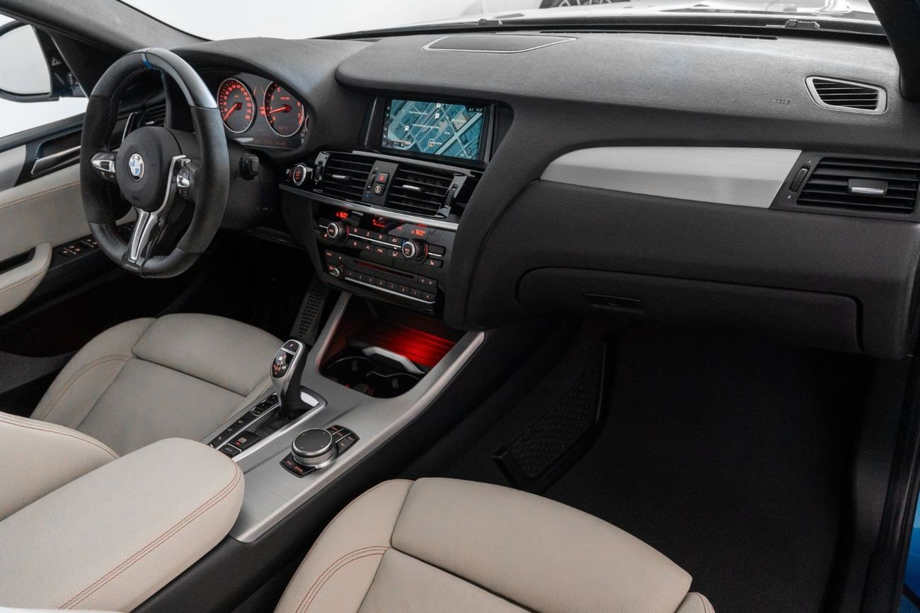 بي أم دبليو X4 M40i