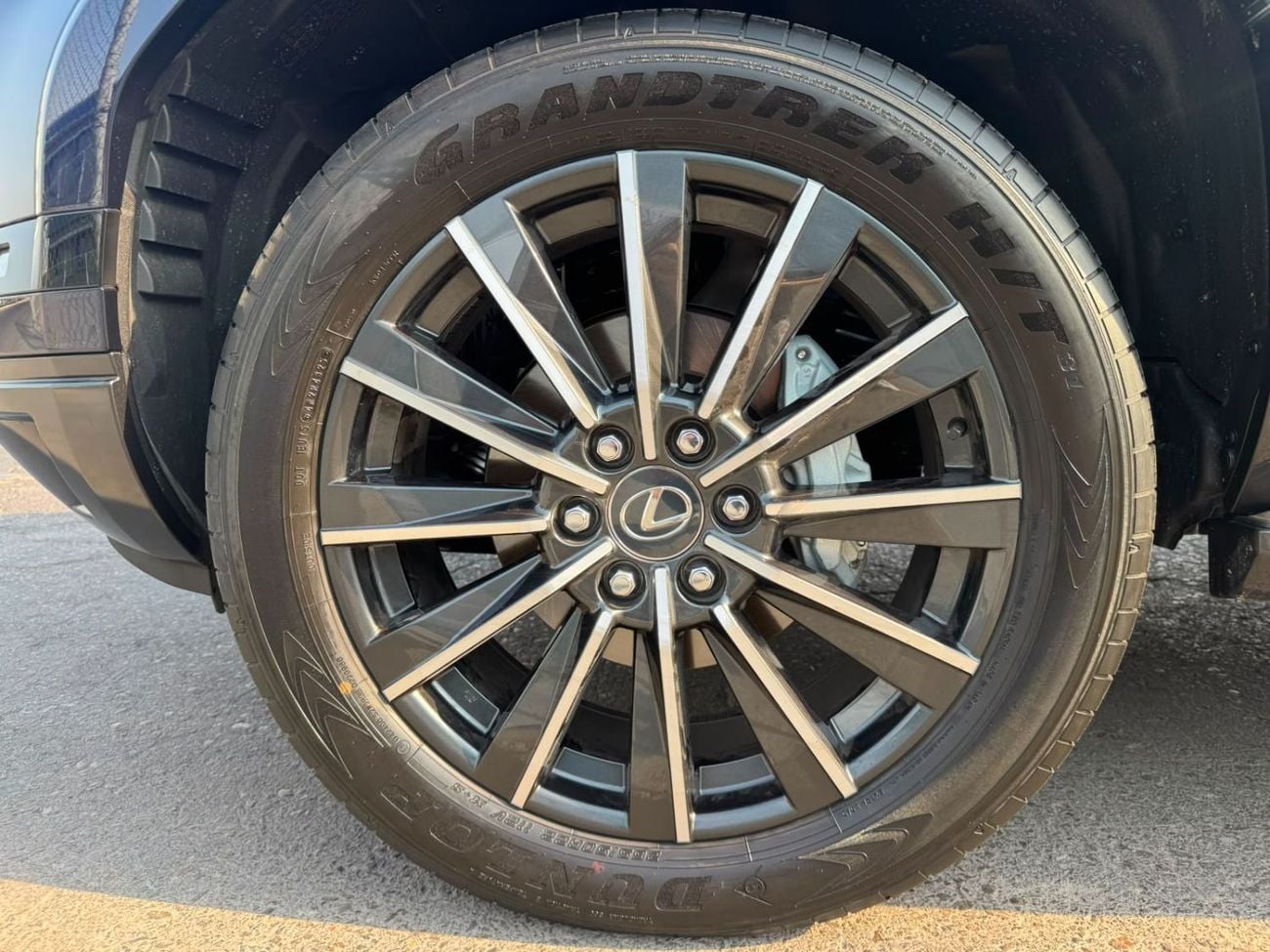 Lexus GX550