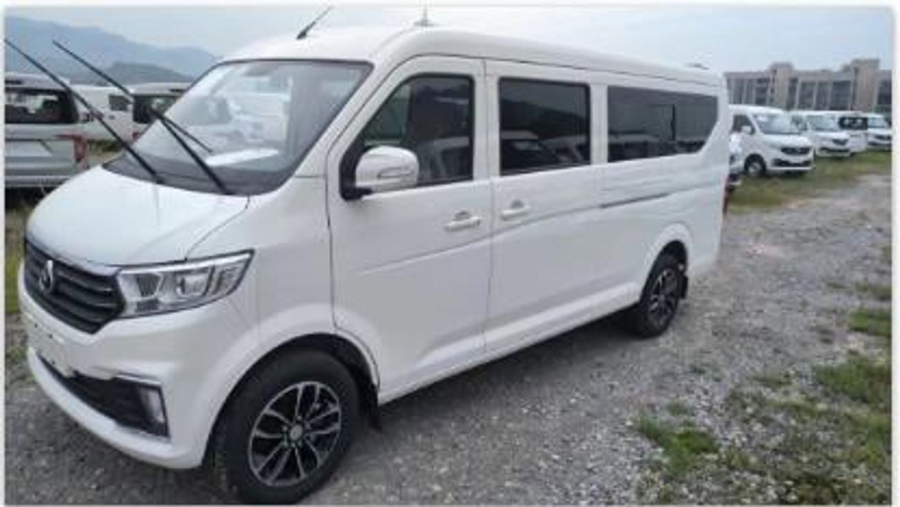 KYC V7 KYC V7 - PASSENGER SEATER 7, 9, 11 & 14