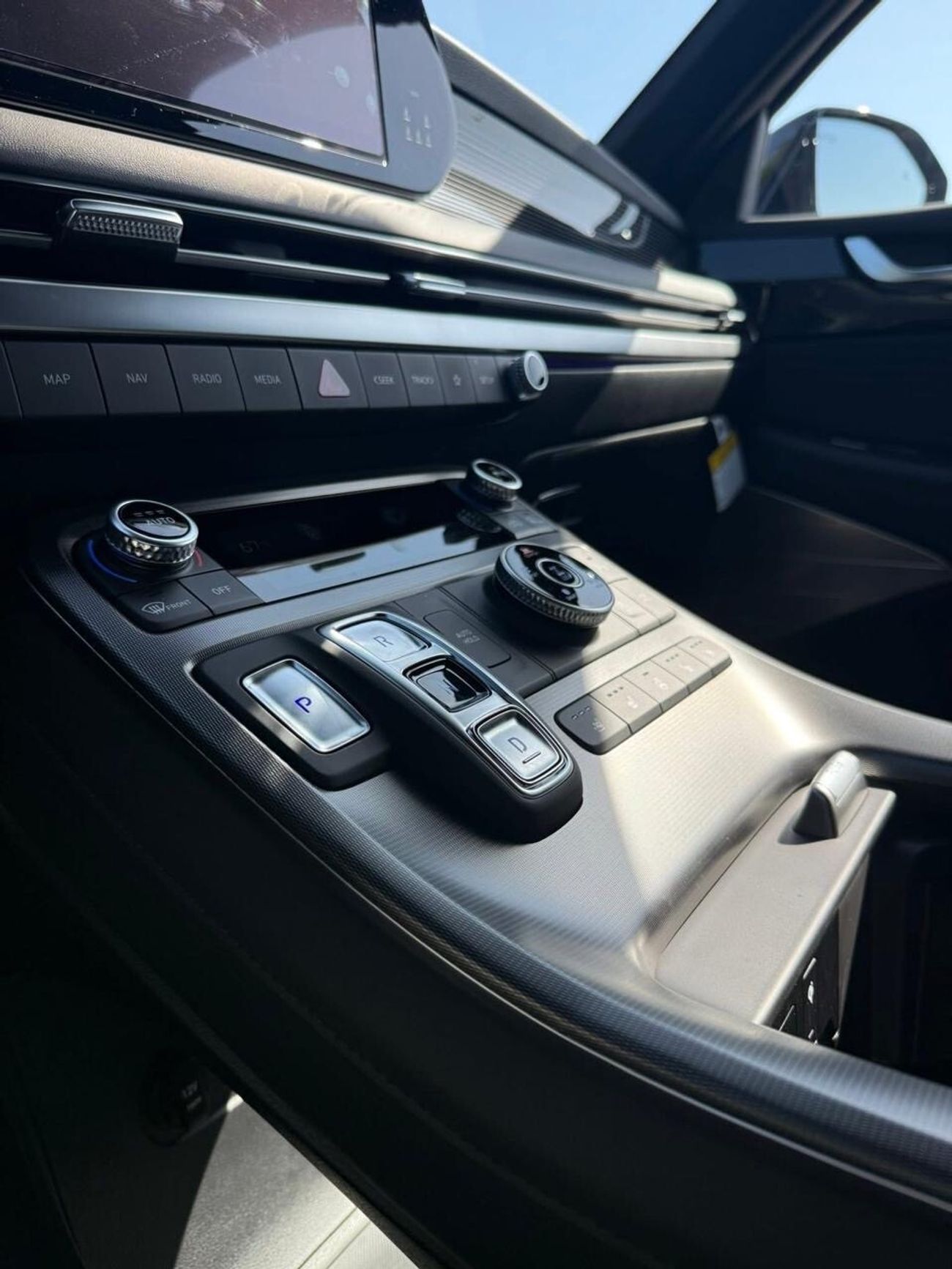 Hyundai Palisade Calligraphy Night Edition – 2025 Limited Korean Spec